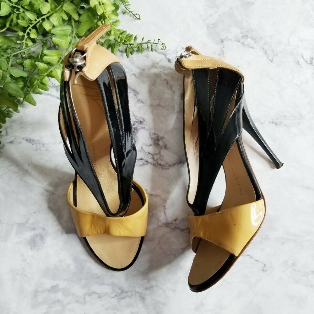 Giuseppe Zanotti Color Block Patent Leather Pumps